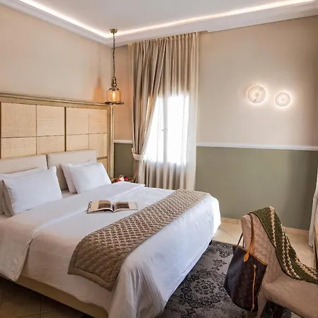 Captivating 2-bed In Imerovigli, Santorini Santorini Island